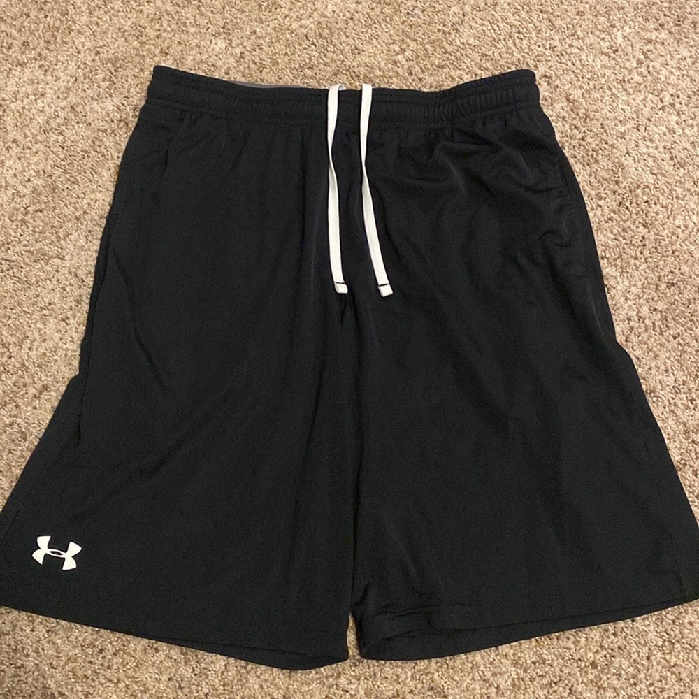 Men’s basketball shorts